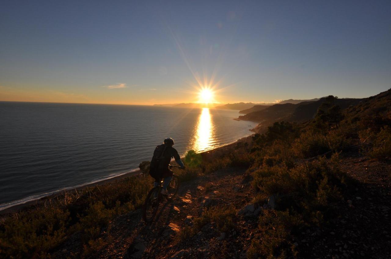 Residence Finale Bike And Beach Finale Ligure Extérieur photo